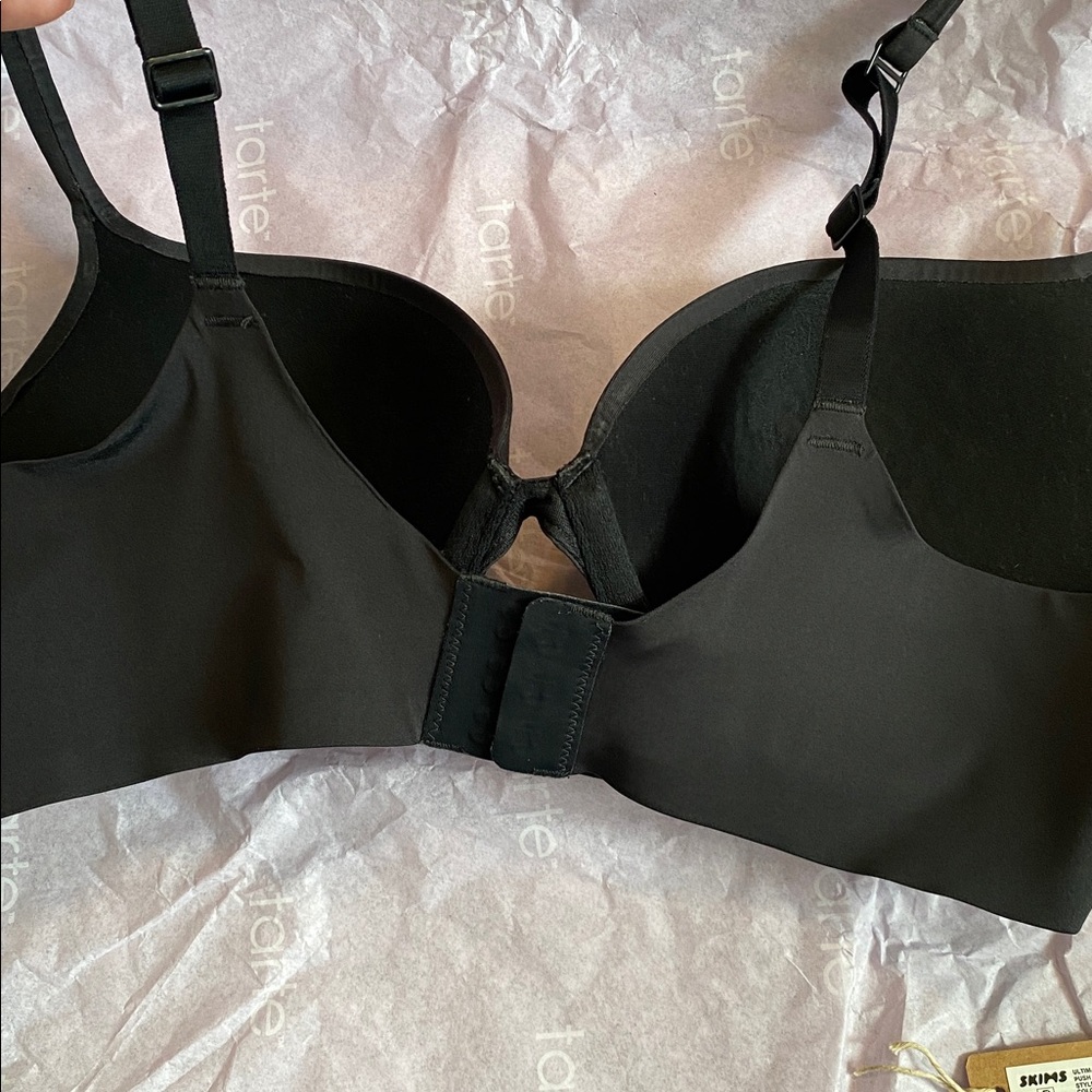 34D Skims Ultimate push up plunge bra black - Picture 5 of 5